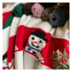 Set für eine Weihnachtsdecke aus King Cole Merino Blend DK