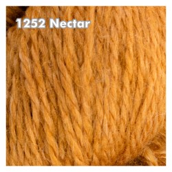 WYS - Solstice 4ply - Die Magie der Sonnenwenden in einem edlen Garn