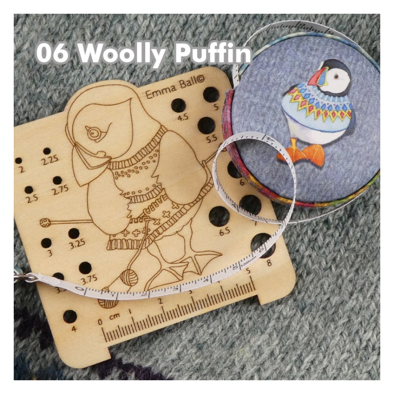 Emma Ball - Nadelmaß aus Holz - Needle Gauge