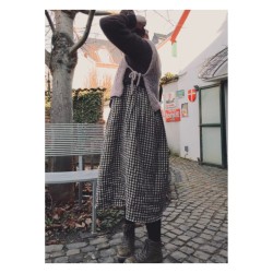 DOWNLOAD - Madame Filou - The blush of stone - Strickanleitung mit Baa Ram Ewe Pip 4ply + Mohair