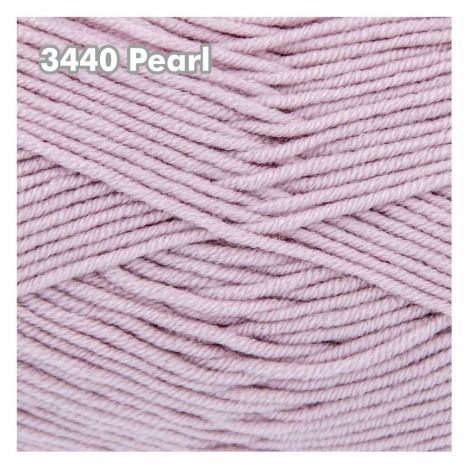 King Cole Cherished DK - 100% Anti-Noppen-Acryl - superweiches Garn - nicht nur für Babies