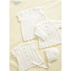 King Cole Strickanleitung (3ply/4ply) 3366 für Babies - Mützen, Kleidchen, Jäckchen
